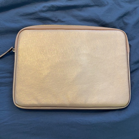 Kate Spade Computer Sleeve - Picture 4 of 5
